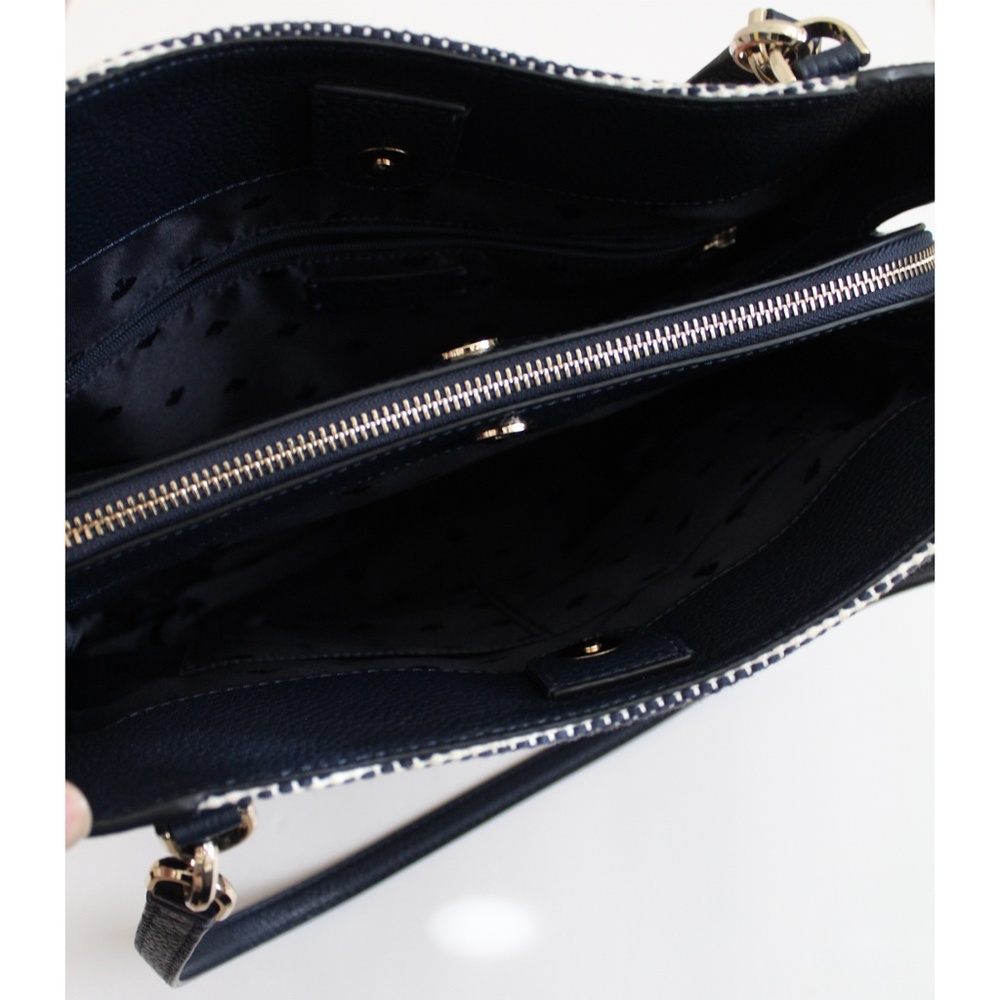 Authentic Kate Spade Jackson boardwalk stripe shoulder bag - Picture 6 of 10